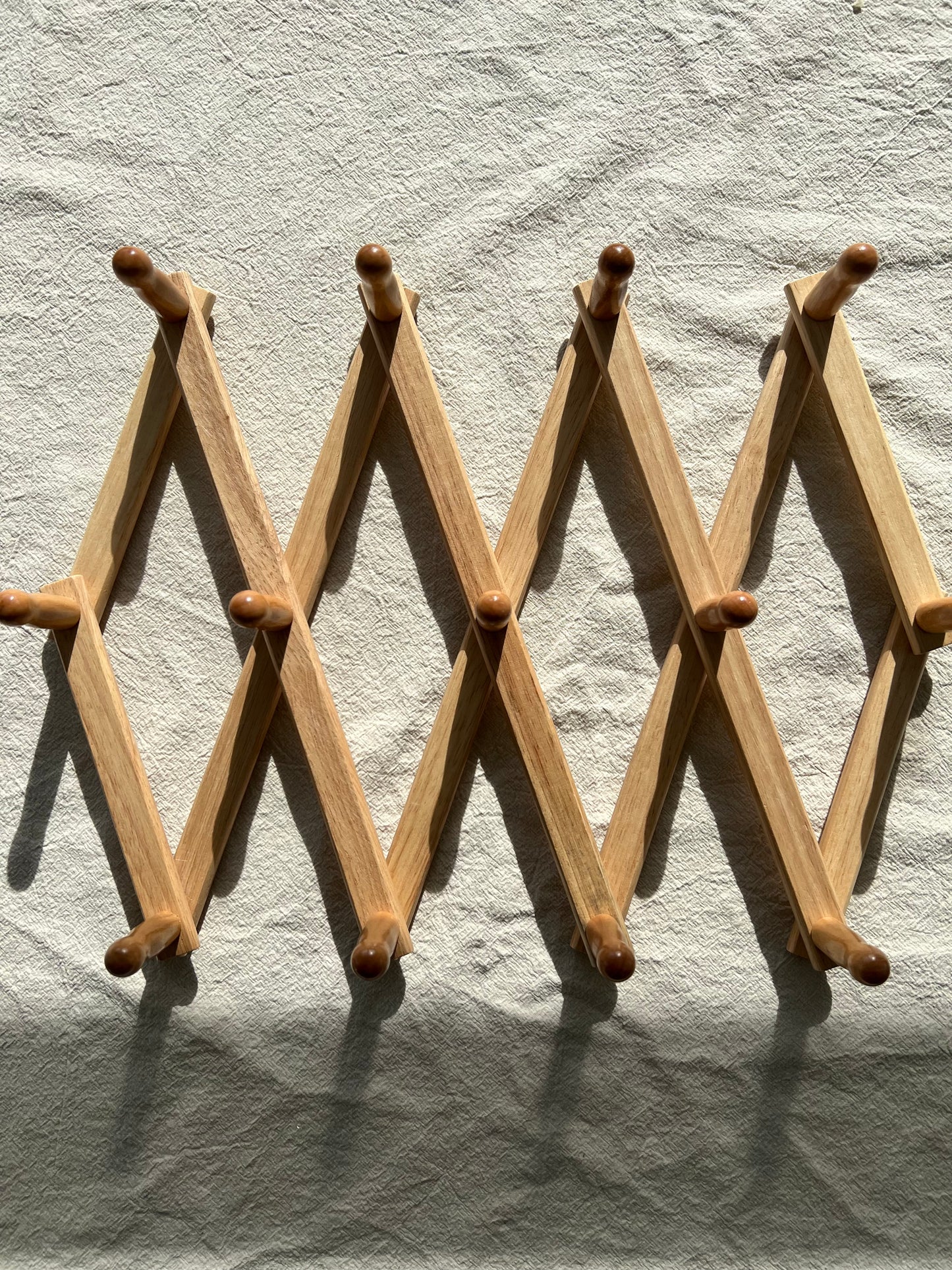 Expanding Wooden Wall Rack